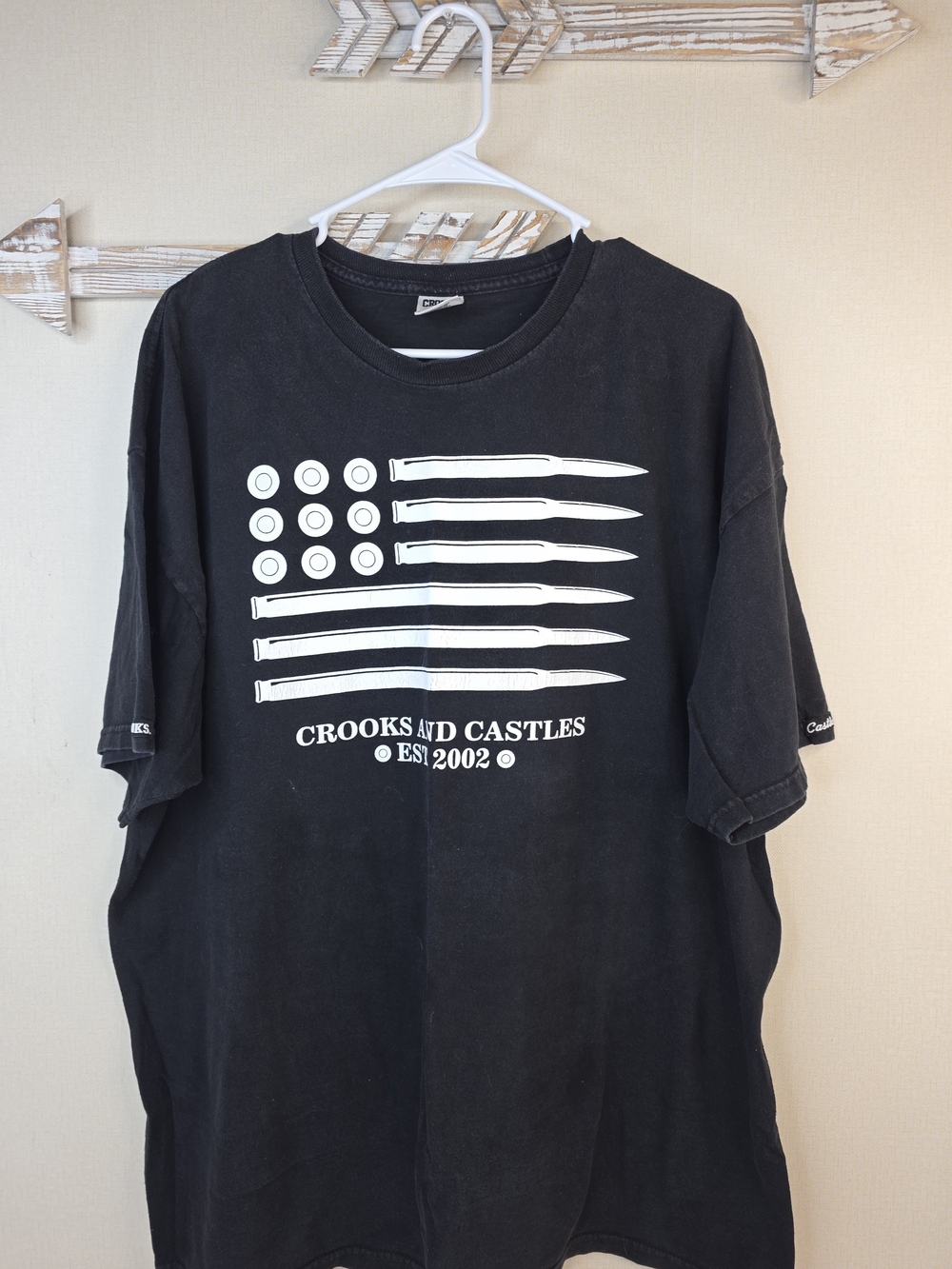 Mens 2XL Crooks & Castles Black Tee with White Graphic Flag